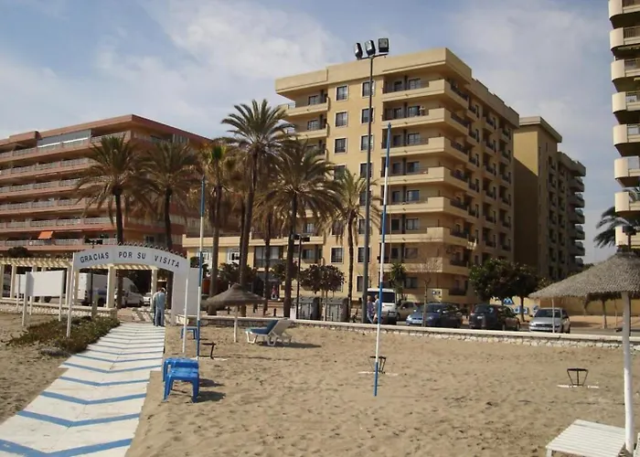 Ronda Iv - Boliches Apartmán